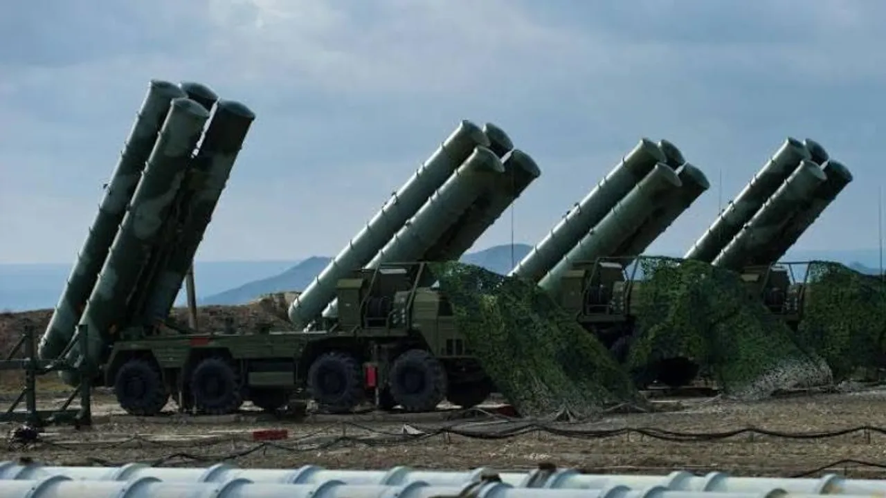 S-400 ಡಿಫೆನ್ಸ್​ ಸಿಸ್ಟಮ್​ ಬಗ್ಗೆ ಗೊತ್ತಾ..? 600 ಕಿಲೋ ಮೀಟರ್​ವರೆಗೆ ಟಾರ್ಗೆಟ್ ಮಾಡೋ ಬಲಿಷ್ಠ ಸುದರ್ಶನ್ ಚಕ್ರ