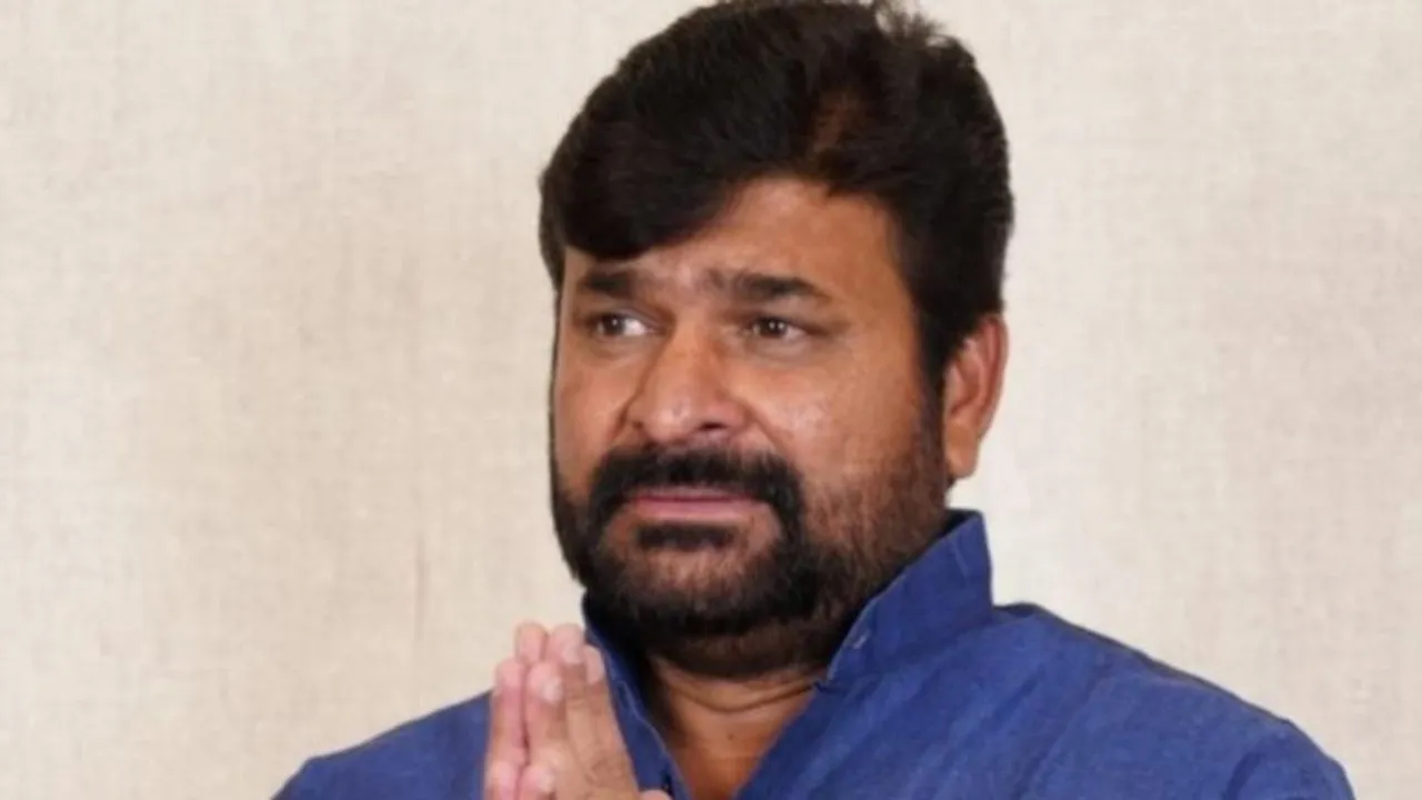 ನ್ಯಾಯಾಧೀಶರ ಮುಂದೆ ಶರಣಾದ ವಿನಯ್ ಕುಲಕರ್ಣಿ.. ಕೂಡಲೇ ಸಿಬಿಐ ವಶಕ್ಕೆ
