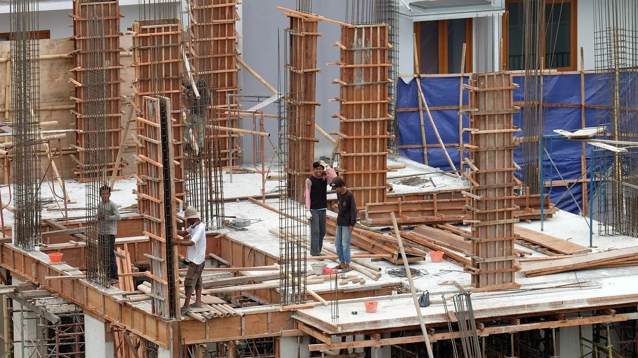 HOUSE CONSTRUCTION IN BENGALURU