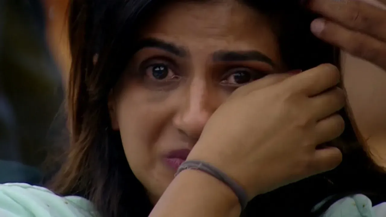 risha-2025-10-23-10-23-50