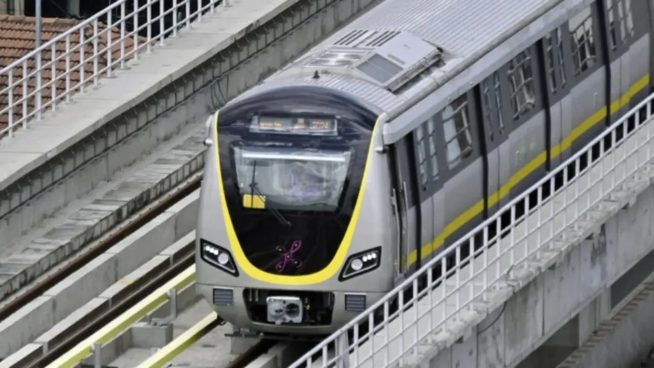 yellow-line-2025-10-29-12-40-02