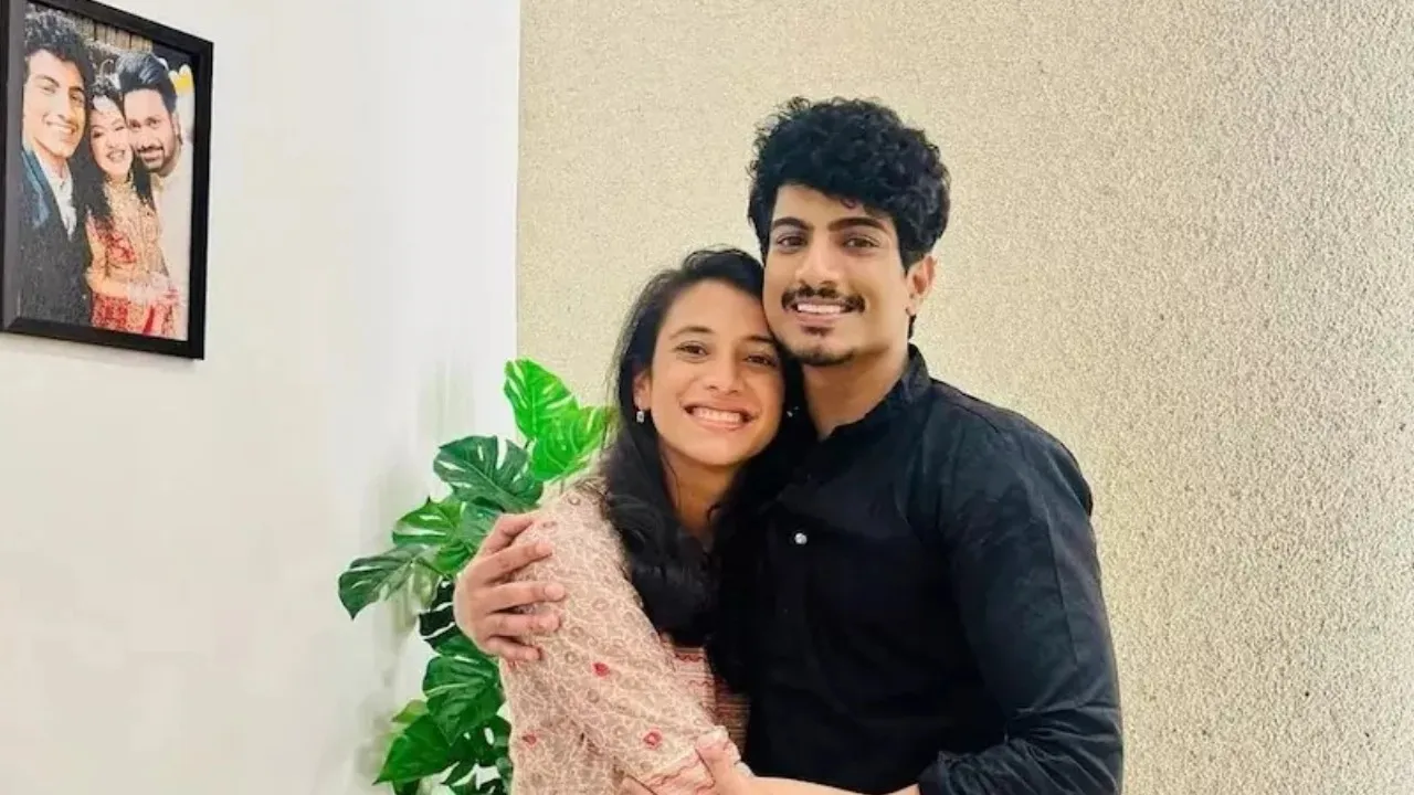 smrithi mandhana and palash muchchal wedding card
