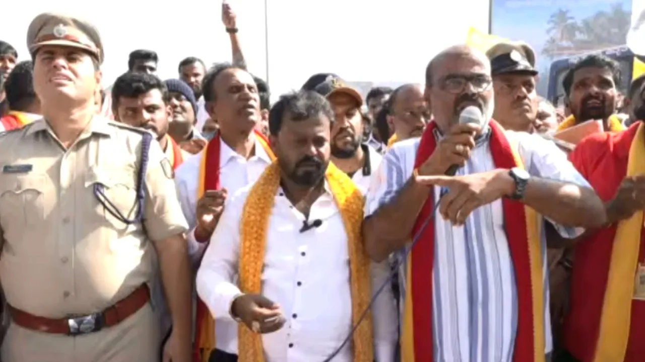 BENGALURU AIRPORT TAXI DRIVERS PROTEST