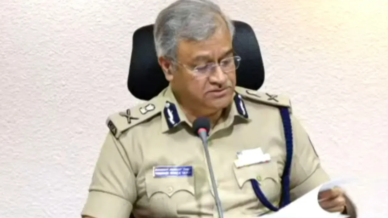 police-commissioner-2025-11-22-13-32-26