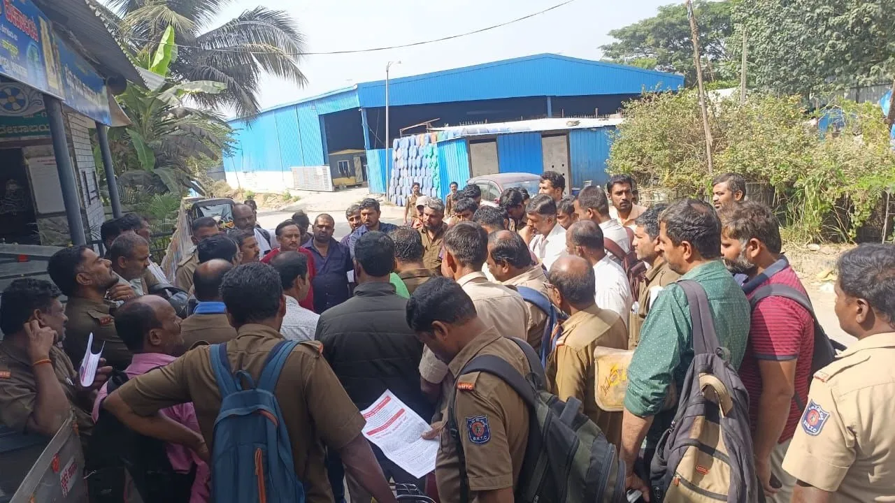 kerala cm about kogilu layout demolition