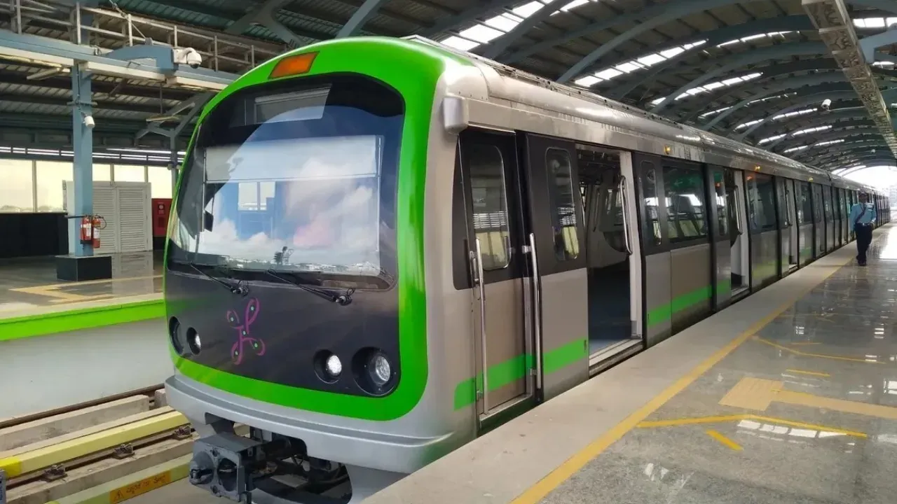 metro-new-year-services-2025-12-31-09-29-18