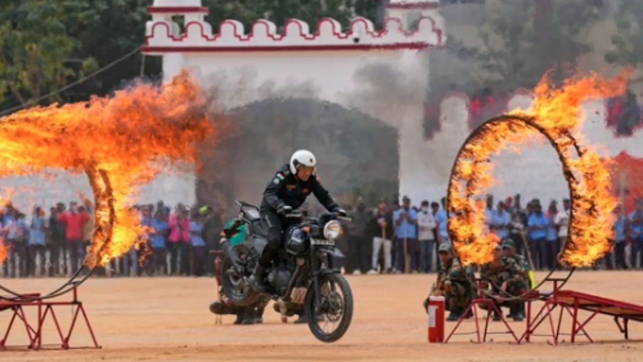 Torando bike stunt
