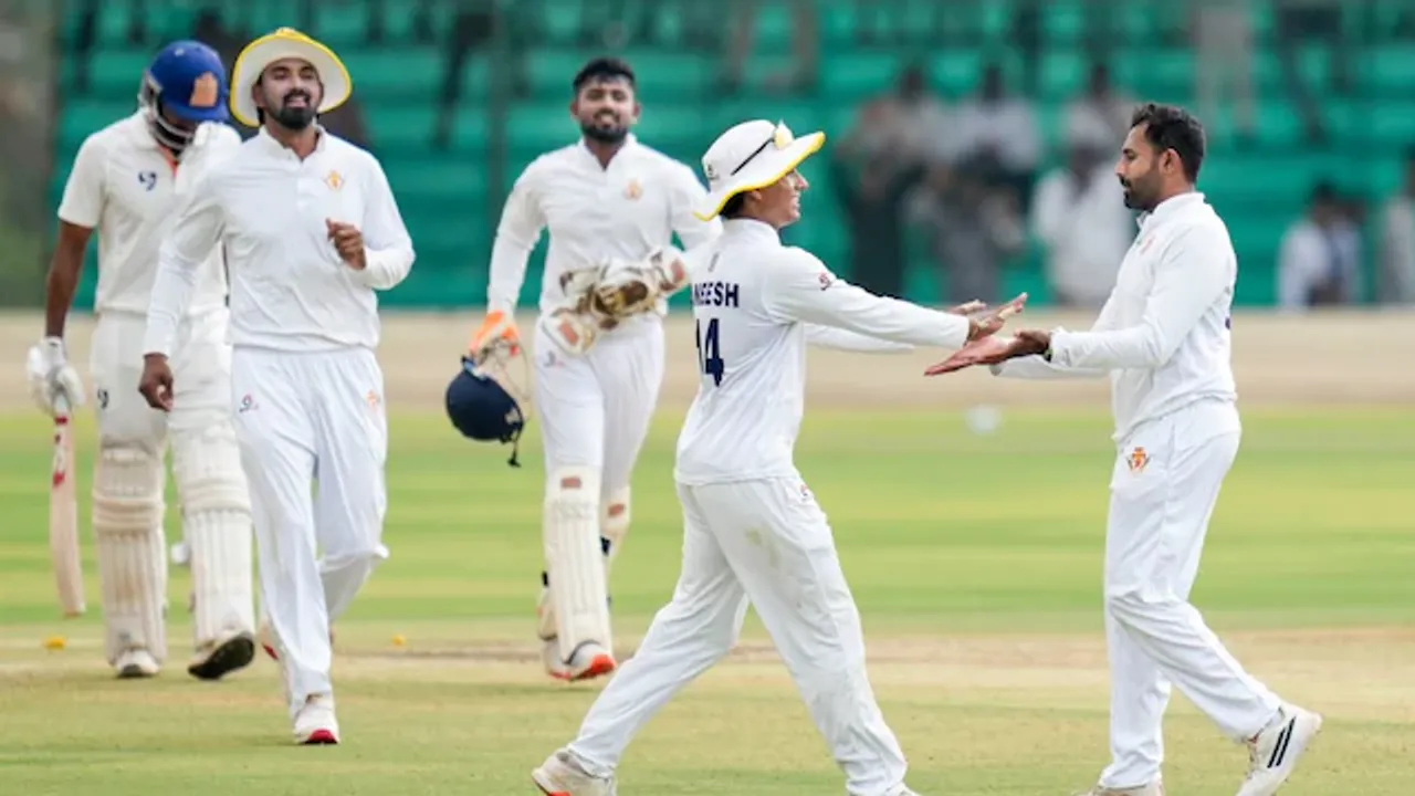 karnataka-vs-jammu-and-kashmir-live-score-ranji-trophy-final-day-3-2026-02-0fe7f4325c8d0f0130632e0af0d27213-1200x675