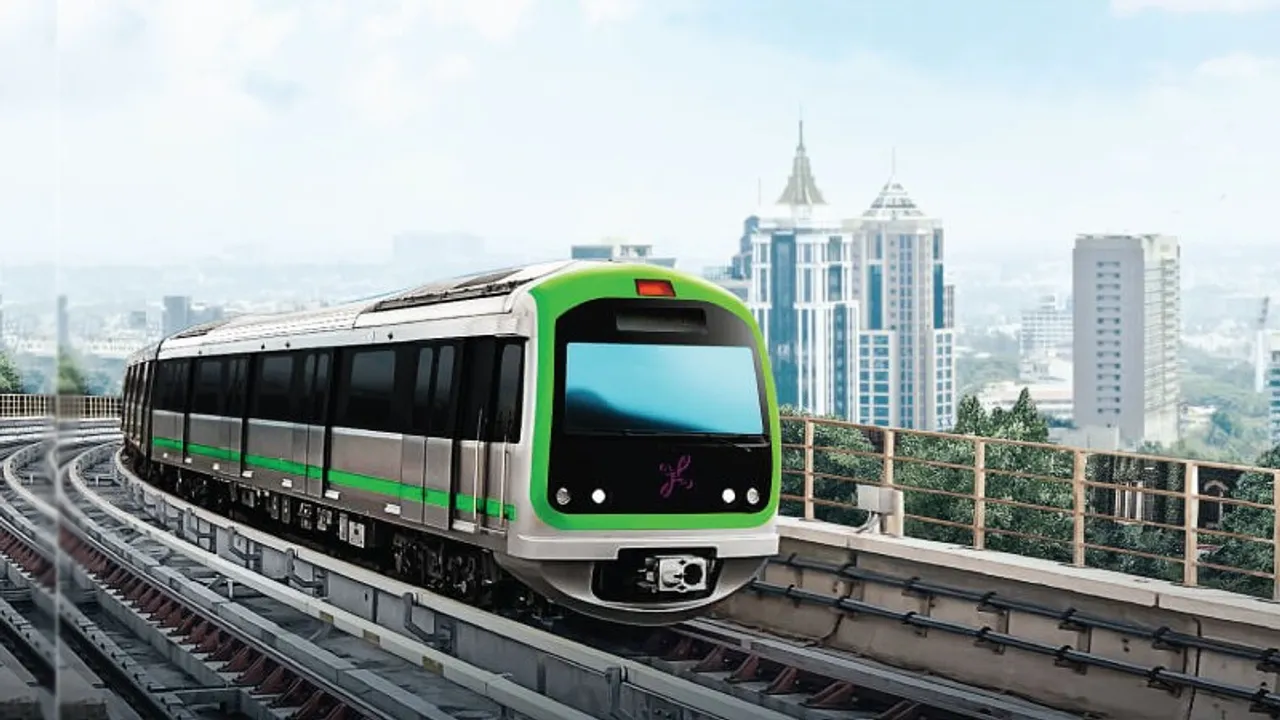 <strong>BMRCL to allow liquor bottles on Metro?</strong>