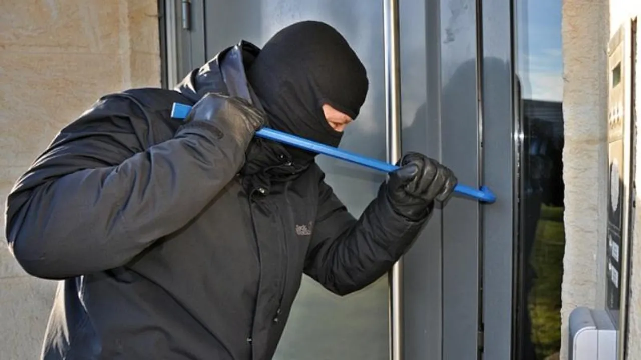 <strong>Bengaluru police arrest a serial habitual thief who had made burglary his routine for three decades</strong>