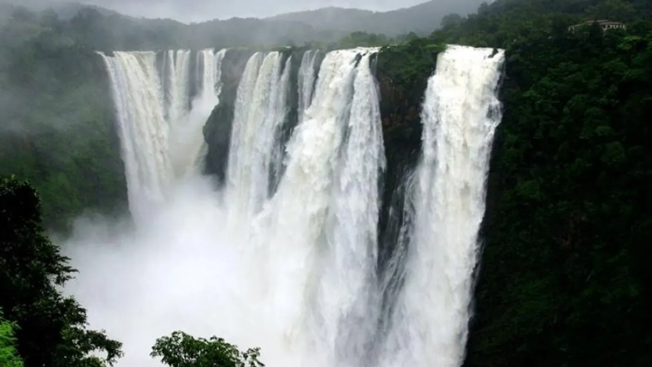 <strong>KSRTC launches tour packages from Bengaluru to Jog Falls and Somanathapura</strong>