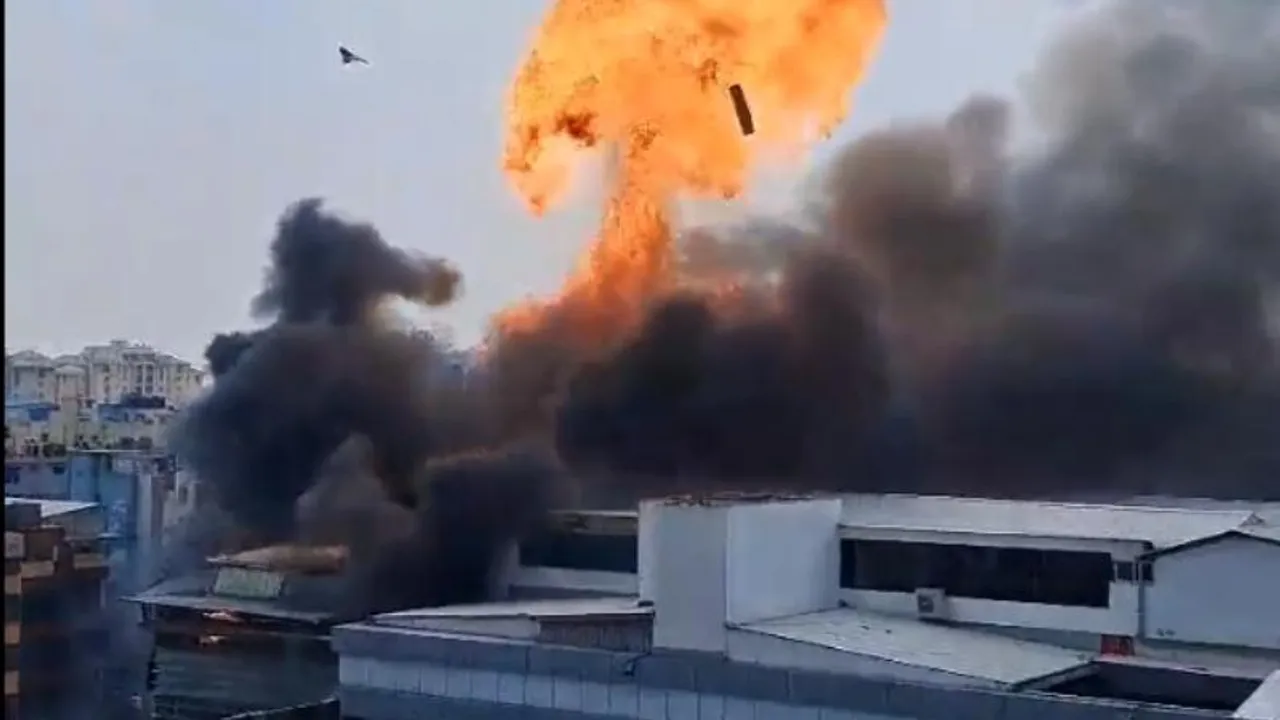 Bengaluru: Trolls attempt to link fire on Hosur Road to security concerns