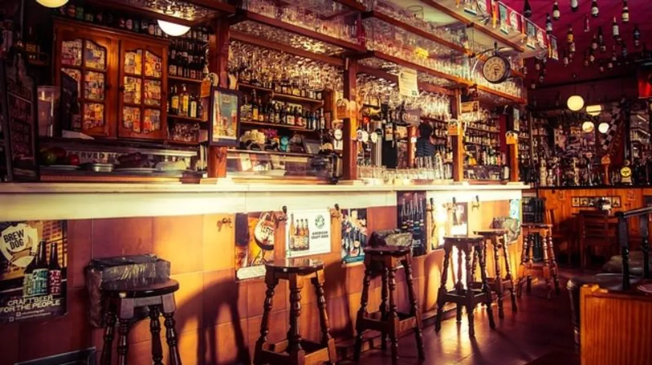 As part of inspection drive, BBMP cracks down on 21 pubs for license violations