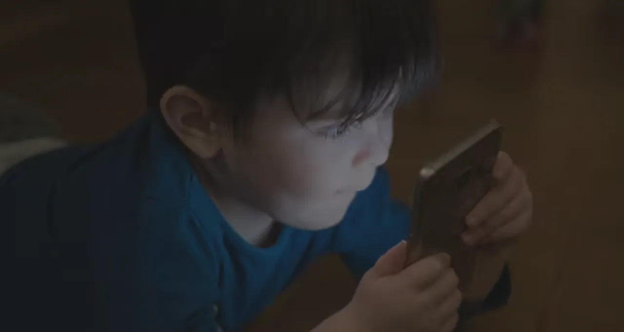 Kids, beware! Overexposure to mobile phones can ruin your eyes!
