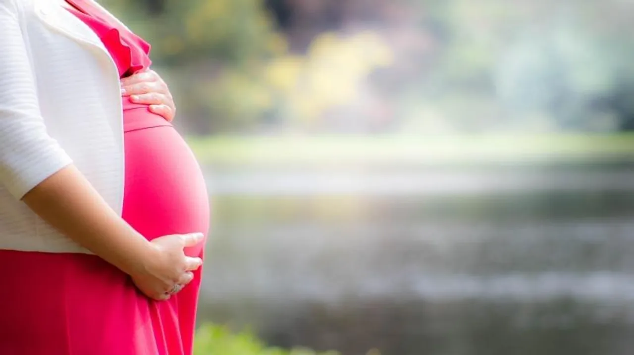 Bengaluru: Baby girl born healthy after growing outside mother's womb in high-risk pregnancy