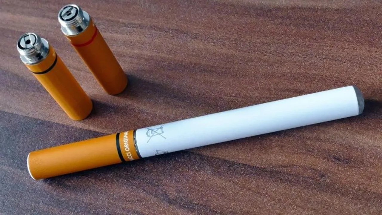 Nicotine-containing e-cigarettes are highly addictive and pose serious health risks: WHO