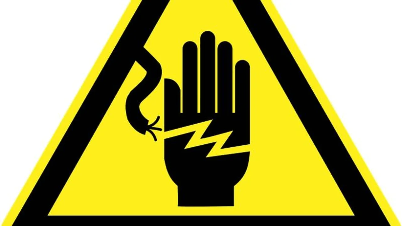 Bengaluru: Girl suffers burns even as BESCOM allegedly tries covering up
