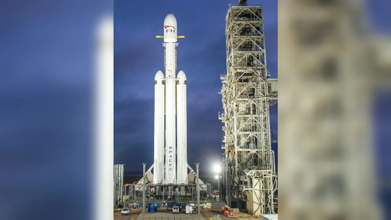 Revolutionizing Space: SpaceX's reusable rockets