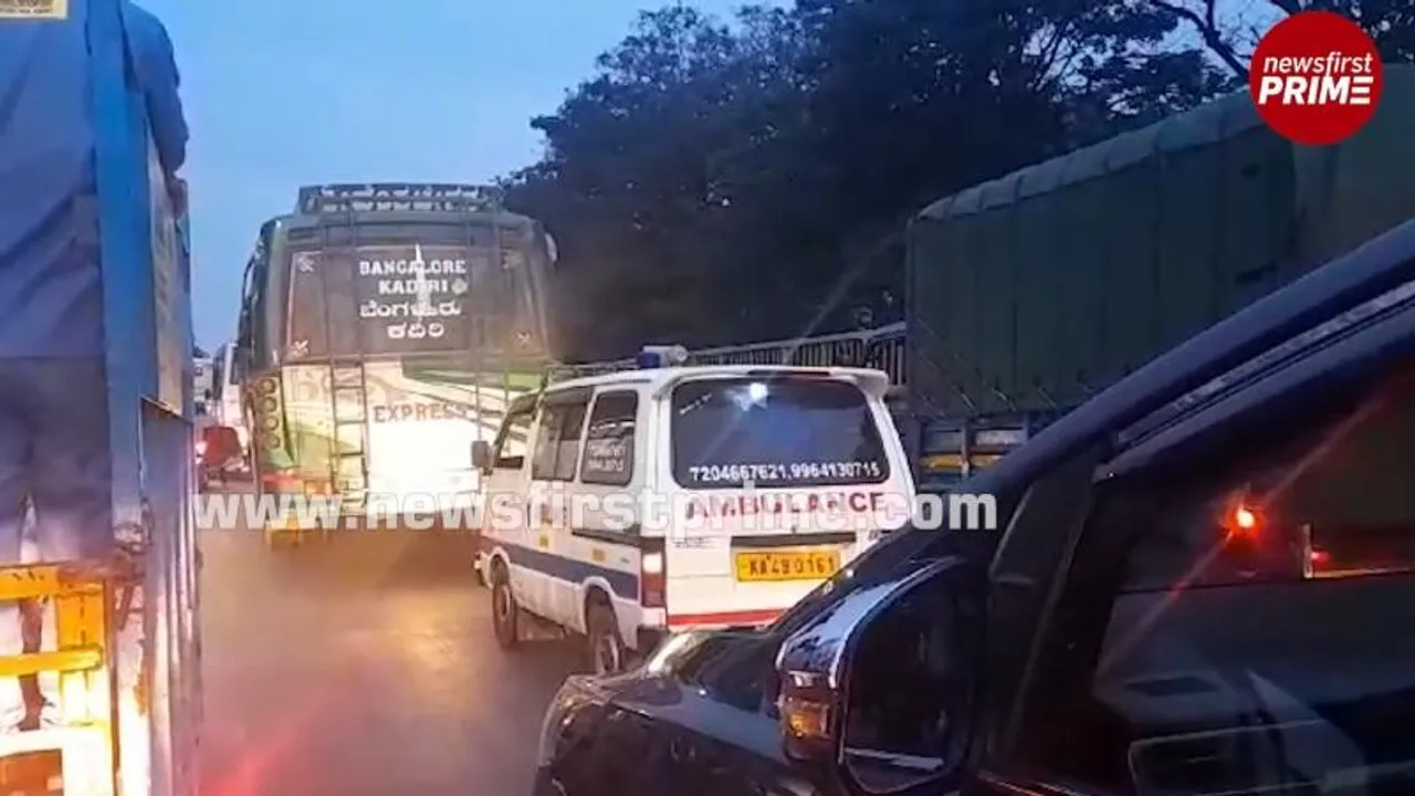 Bengaluru: Ambulances keep getting stuck in traffic, cops clueless