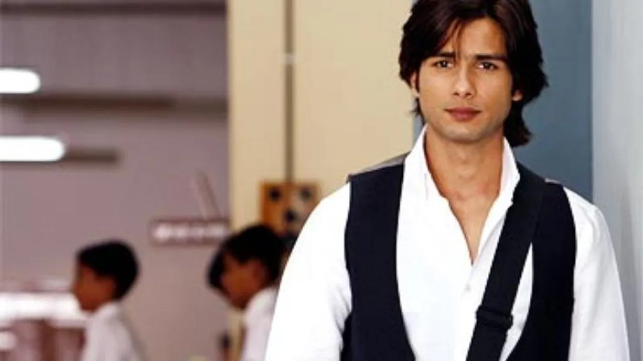 Shahid Kapoor compares his experience in Bollywood to being in school