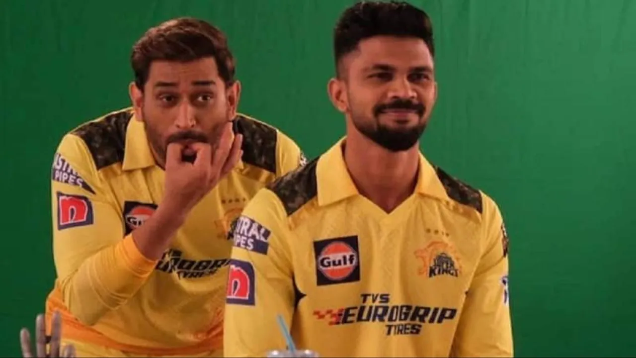 With Dhoni being around, it always makes makes a job a lot more difficult for any captain: Wasim Jaffer