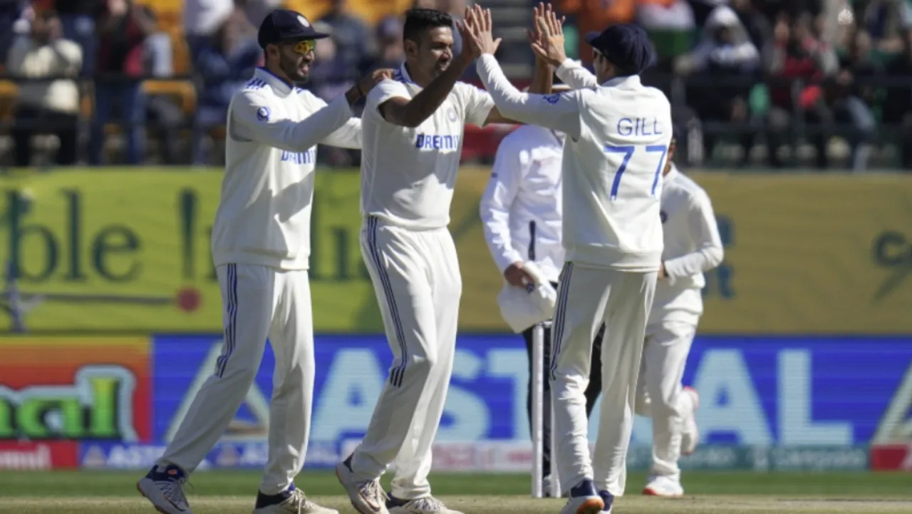 India beat England by innings and 64 runs, bag series 4-1