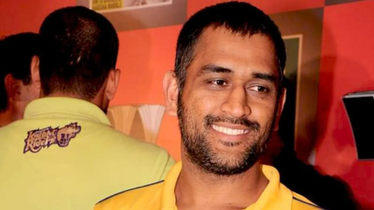 IPL 2024: Michael Vaughan criticizes RCB players for ignoring Dhoni in possible swansong