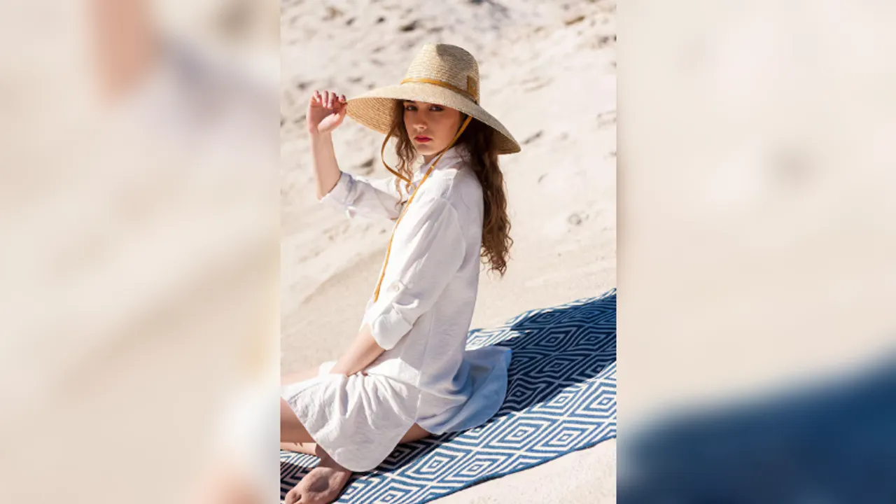 Here’s what to wear to beat summer heat; choose clothing that is breathable and lightweight