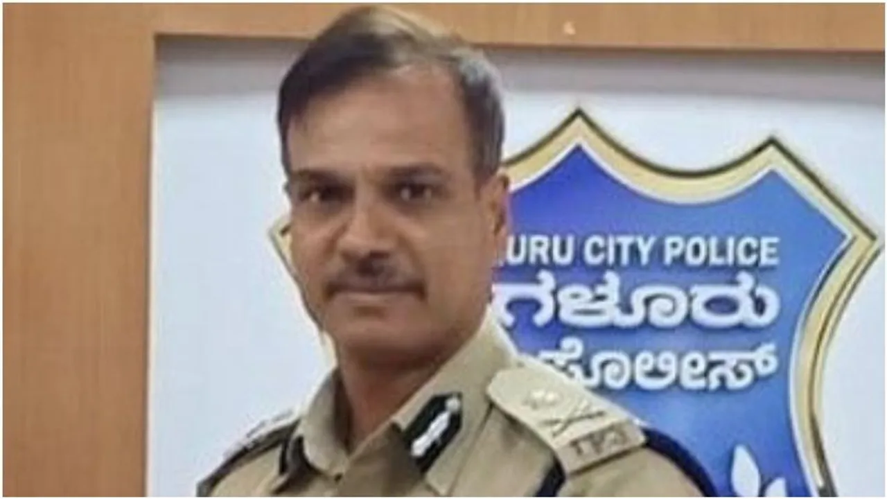 ‘FIR, impoundment of DL for driving in wrong direction’: Top cop Alok Kumar warns  