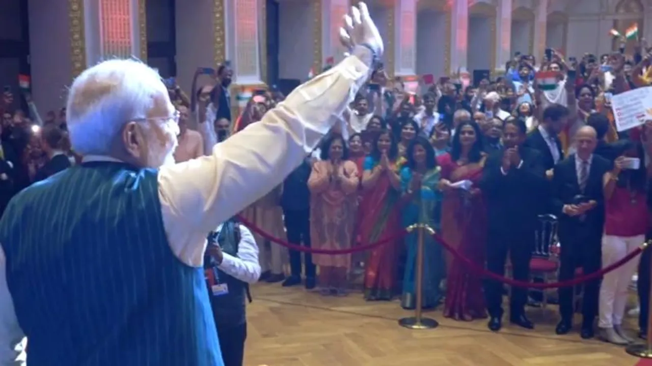 ‘Sanskrit was taught at Vienna’s university,’ ; PM Modi interacts with Indian diaspora in Austria 