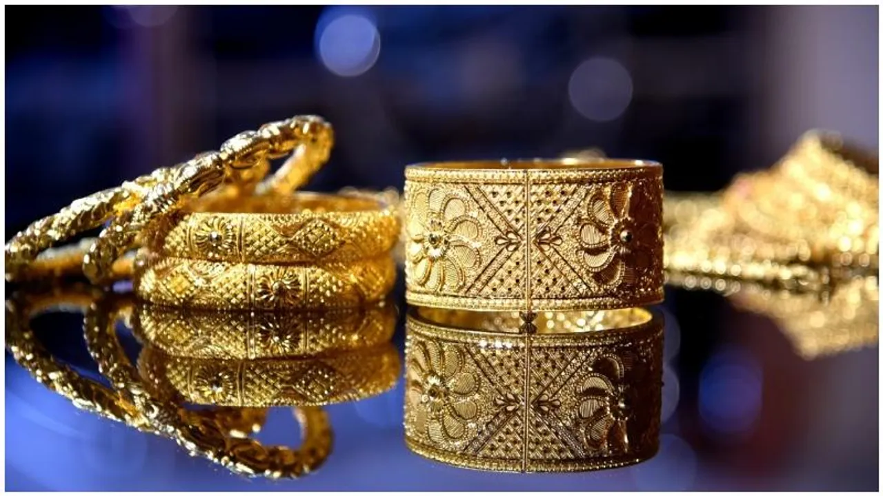This Dhanteras, go for gold: Strong returns make it the festive choice