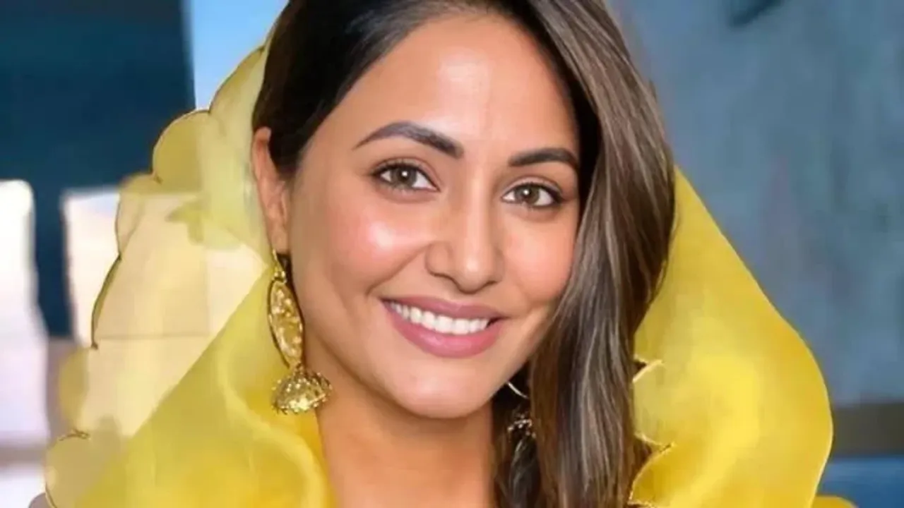 ‘Window to my journey’: Hina Khan reflects on breast cancer as #BescarrednotScared trends