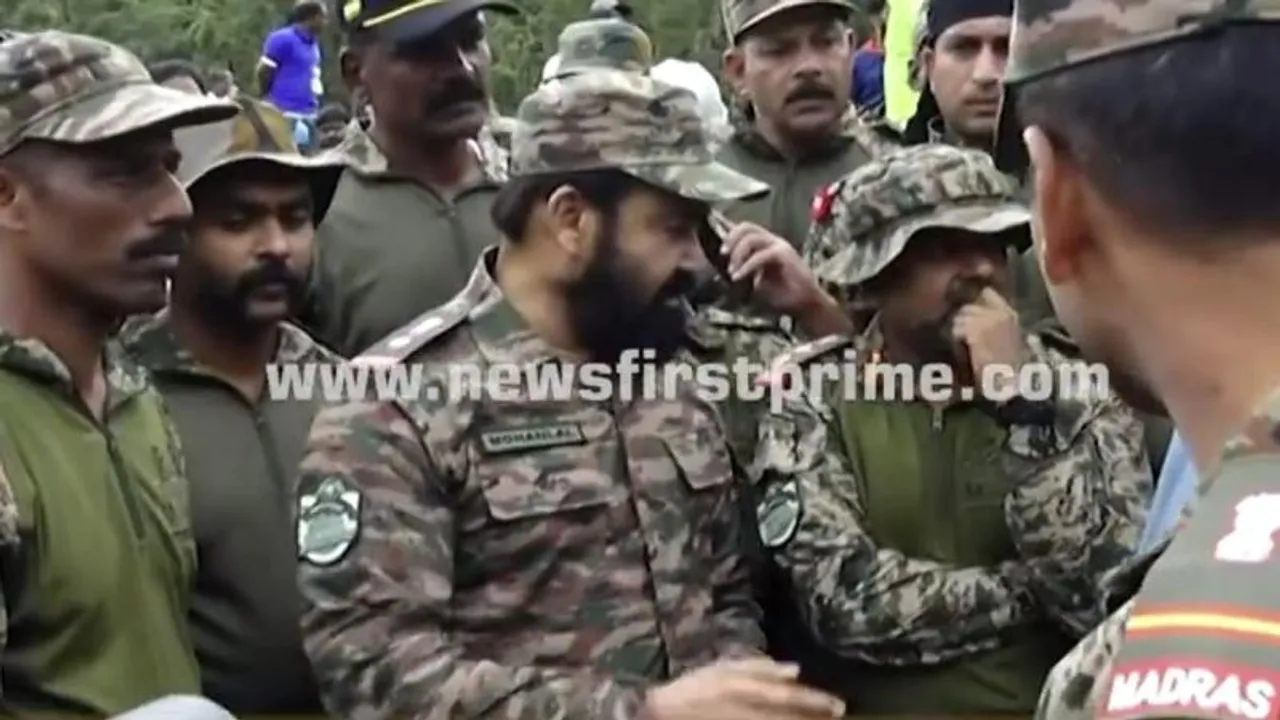 Mohanlal's visit to landslide-hit Wayanad provides much-needed support