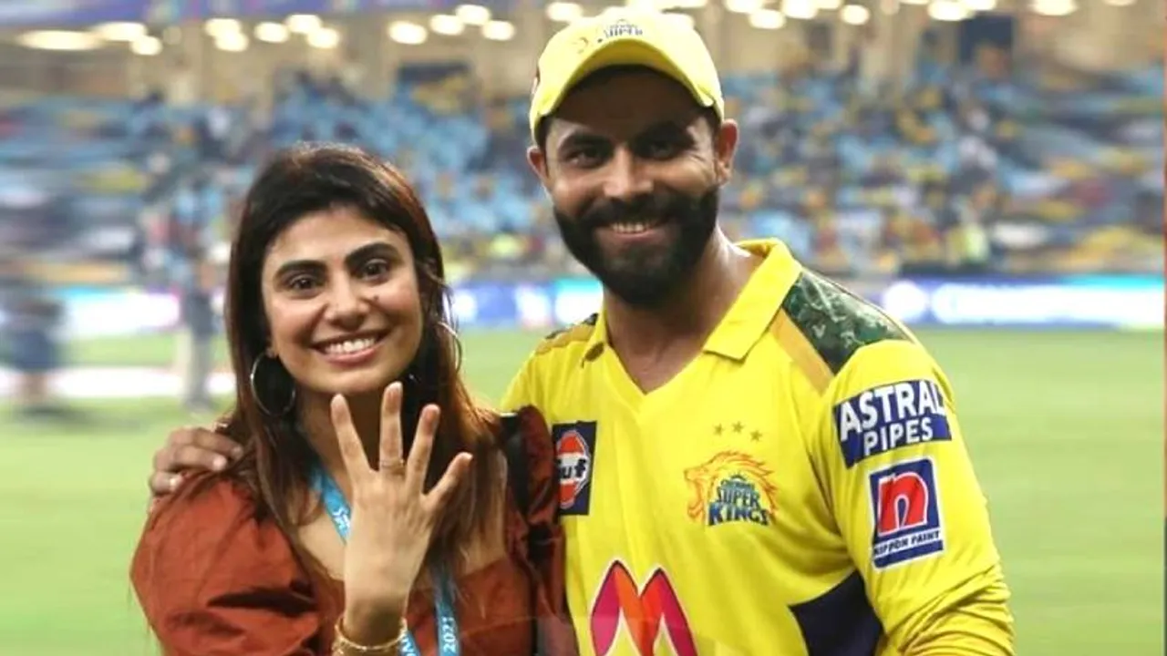 Ravindra Jadeja takes the plunge into politics, wears saffron colours officially!