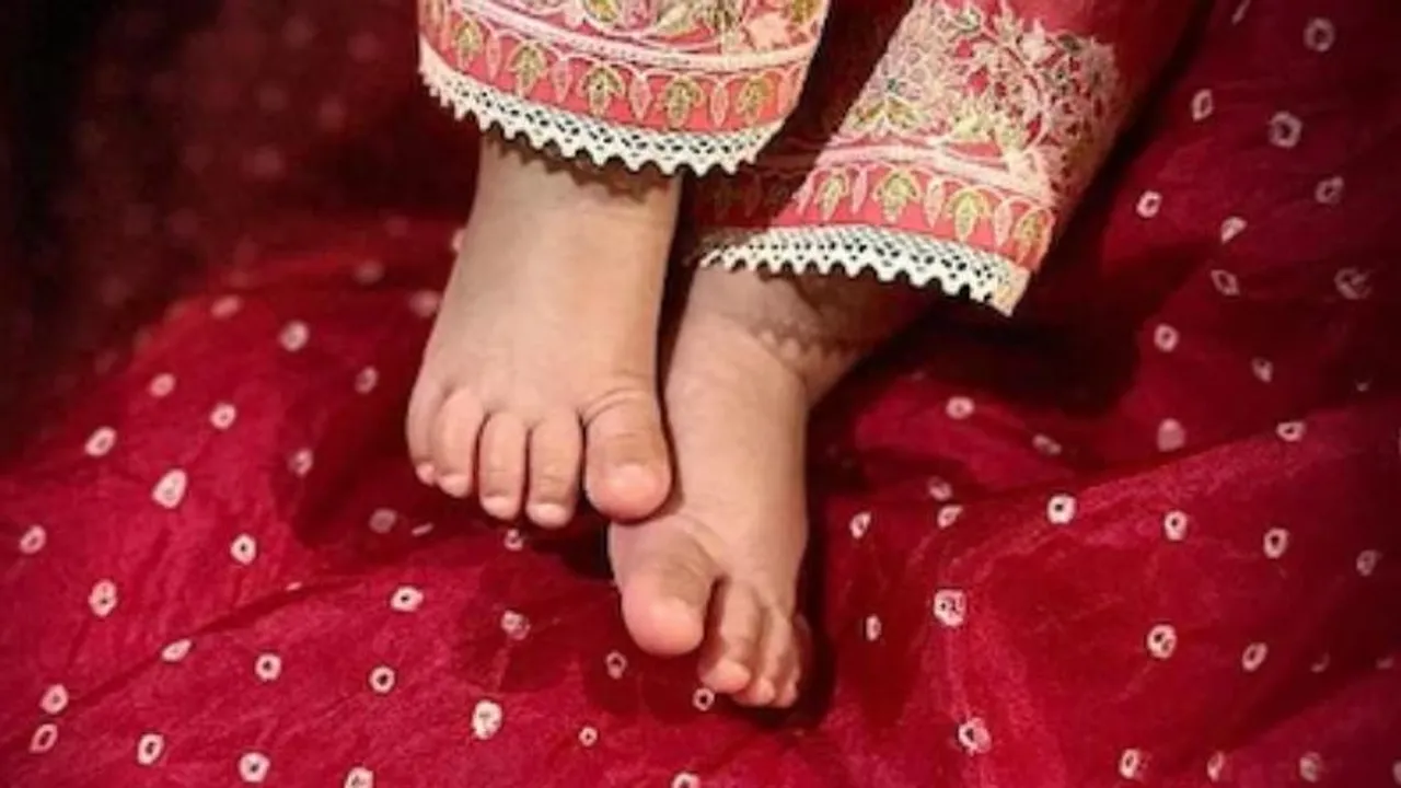Ranveer and Deepika share first glimpse of daughter ‘Dua,’ meaning ‘a prayer,’ on Diwali