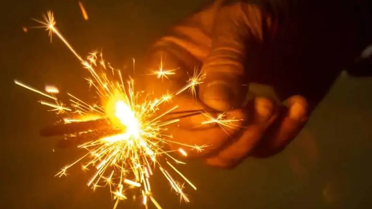 Bengaluru: 15 cases of cracker-related injuries reported