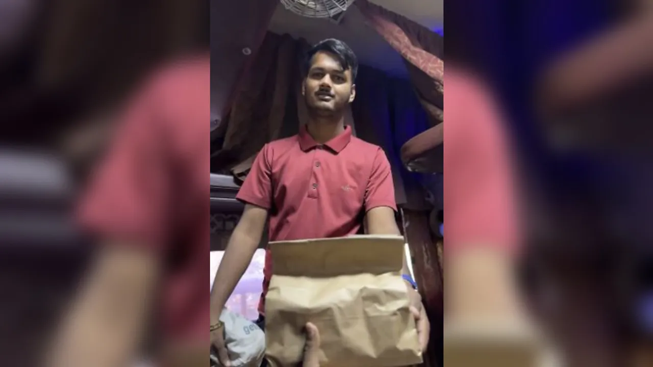 Bengaluru techie shares his experience of ordering food on Zomato train service