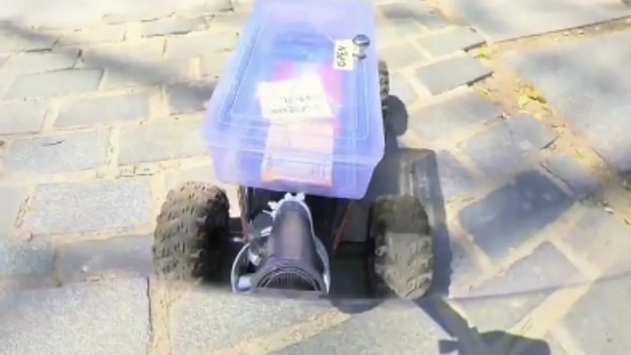 Bengaluru’s Robotic Rover delivers coffee, wows internet  