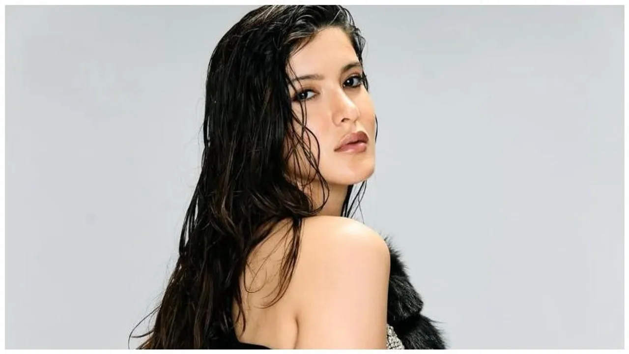 Shanaya Kapoor set for Bollywood debut with ‘Aankhon Ki Gustakhiyan’ after a 3-year wait