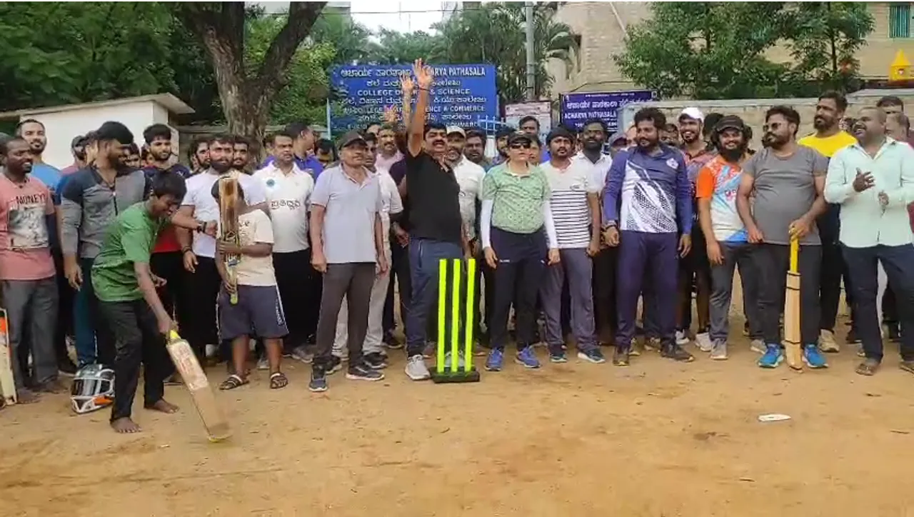 Bengaluru: Basavanagudi residents protest over loss of playground to prolonged ganesha festival event