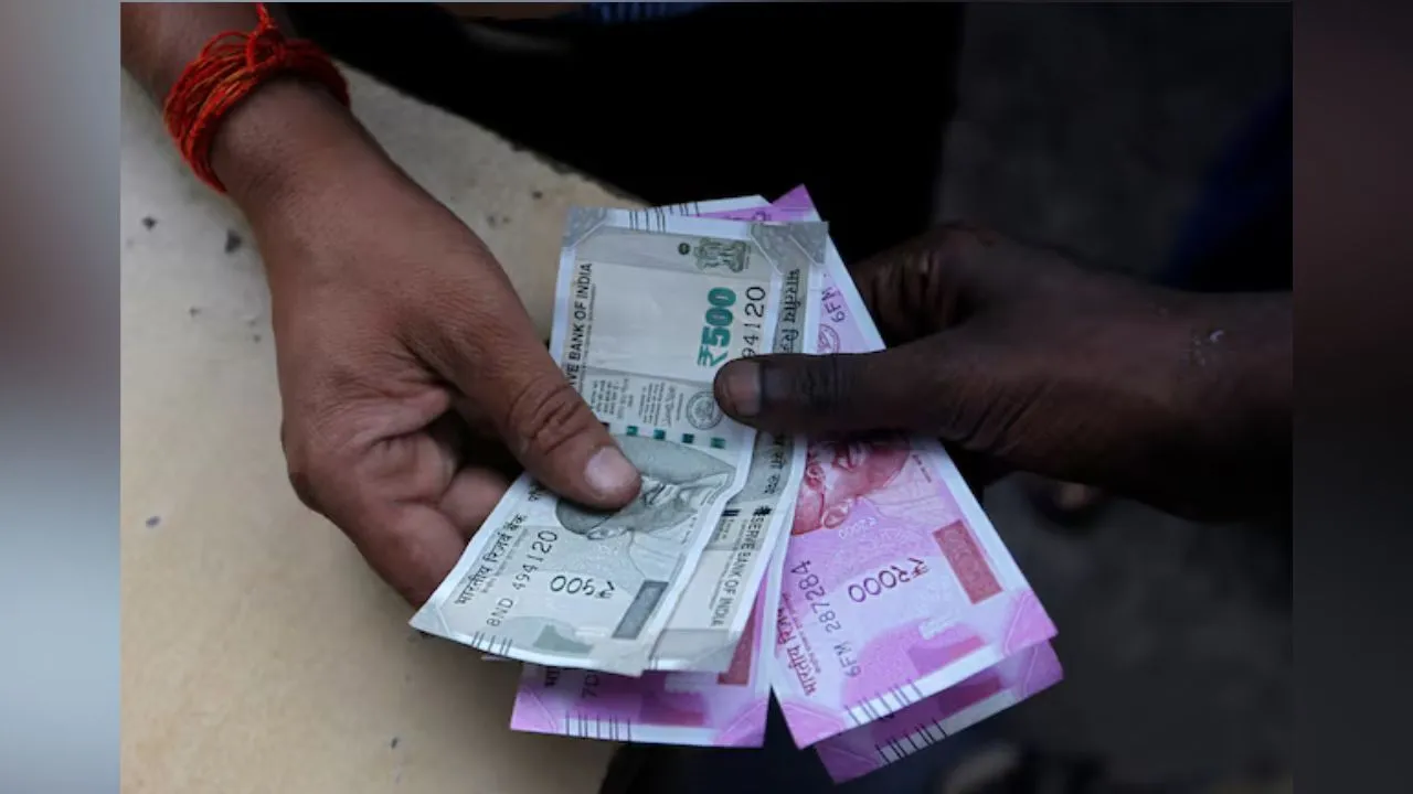 Rupee falls to all time low in Asia foreign exchange market