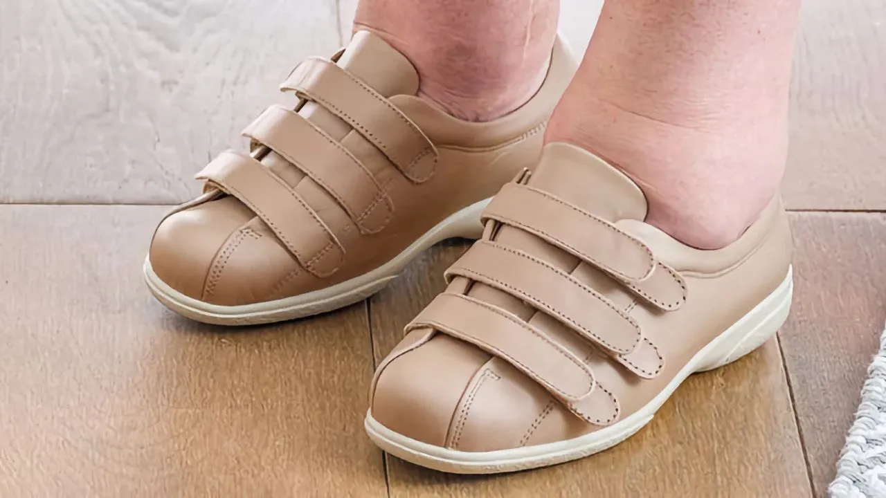 Orthopedic Footwear For Seniors