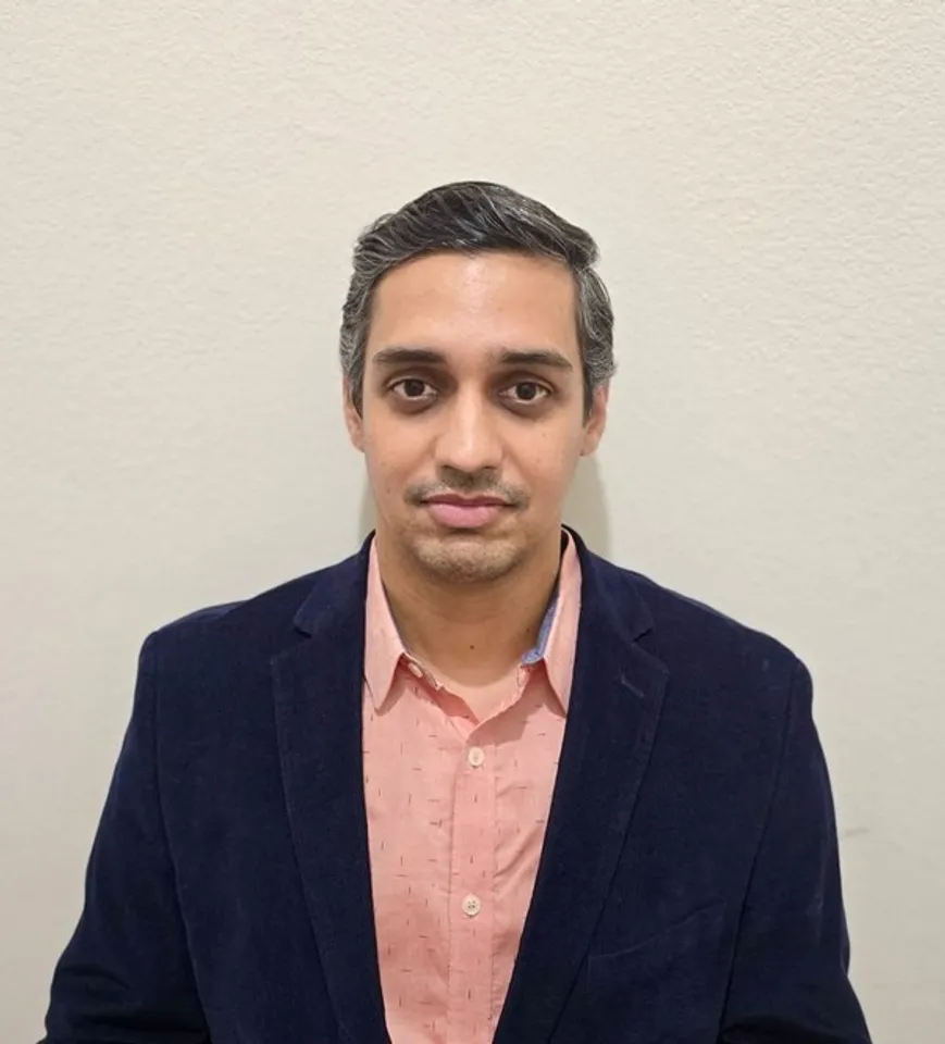 Anuj Kabra contributing to clinical formation and independent physiotherapy practice in India.