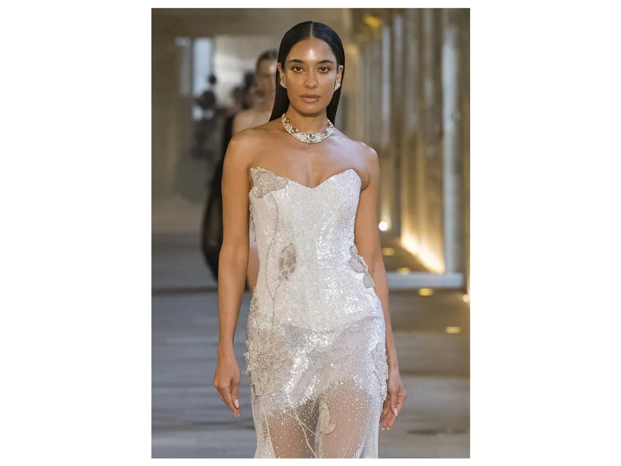 Tanishq’s Radiance In Rhythm x Rahul Mishra at Paris Couture Week 25