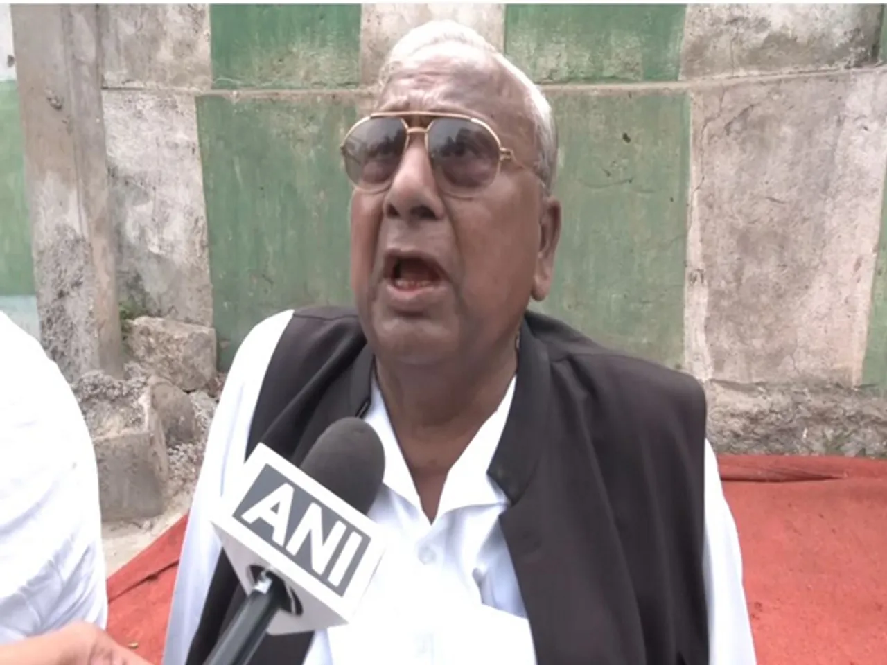 Senior Congress leader V Hanumanth Rao. (Photo/ANI)