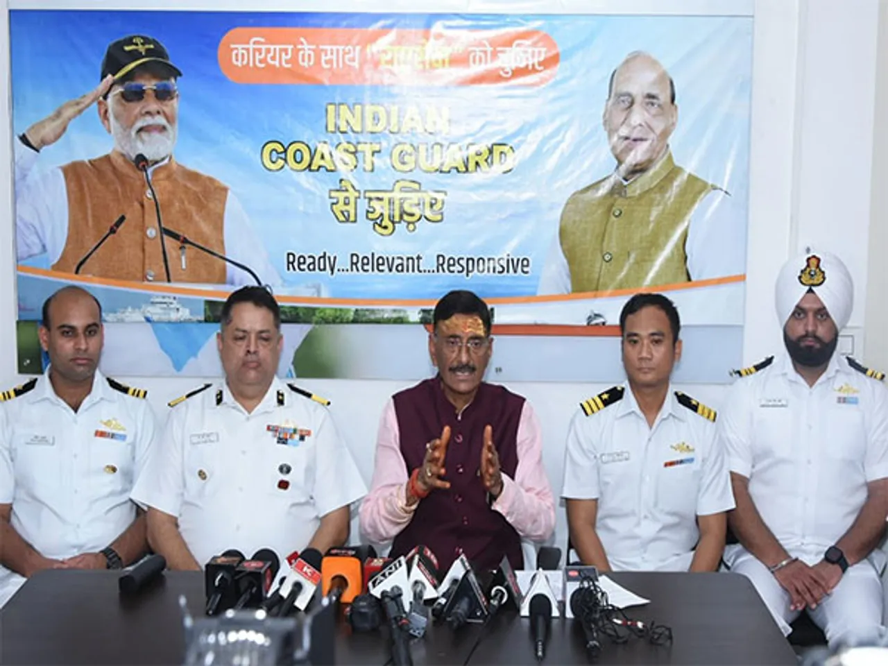 Union Minister Sanjay Seth with ICG Officials (Photo/@SethSanjayMP)