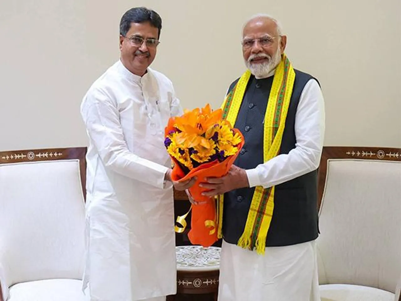 Tripura CM Manik Saha with PM Modi (Photo/ANI)