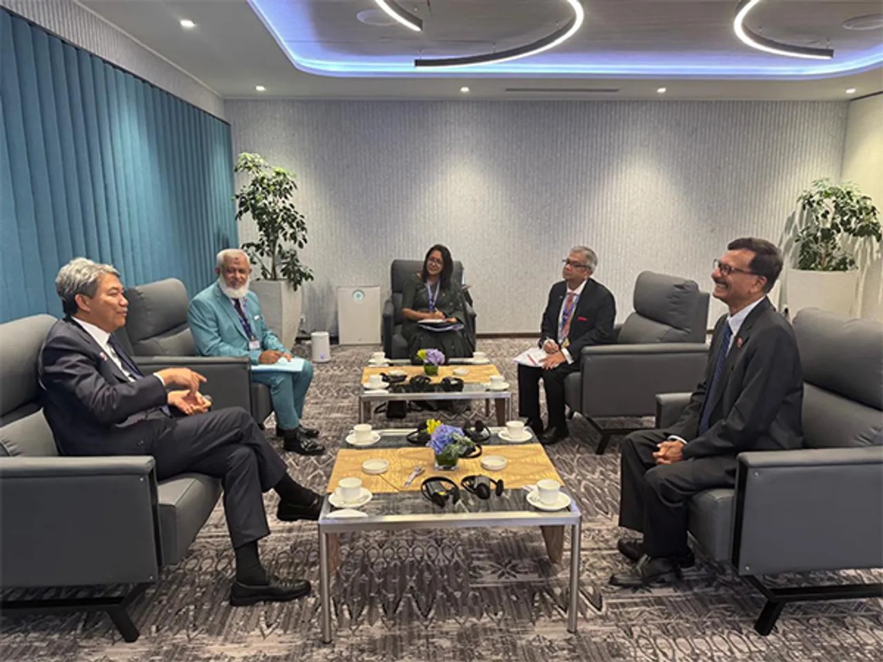 Meeting between officials of Malaysia and Bangladesh (Photo/ Bangladesh Foreign Ministry)