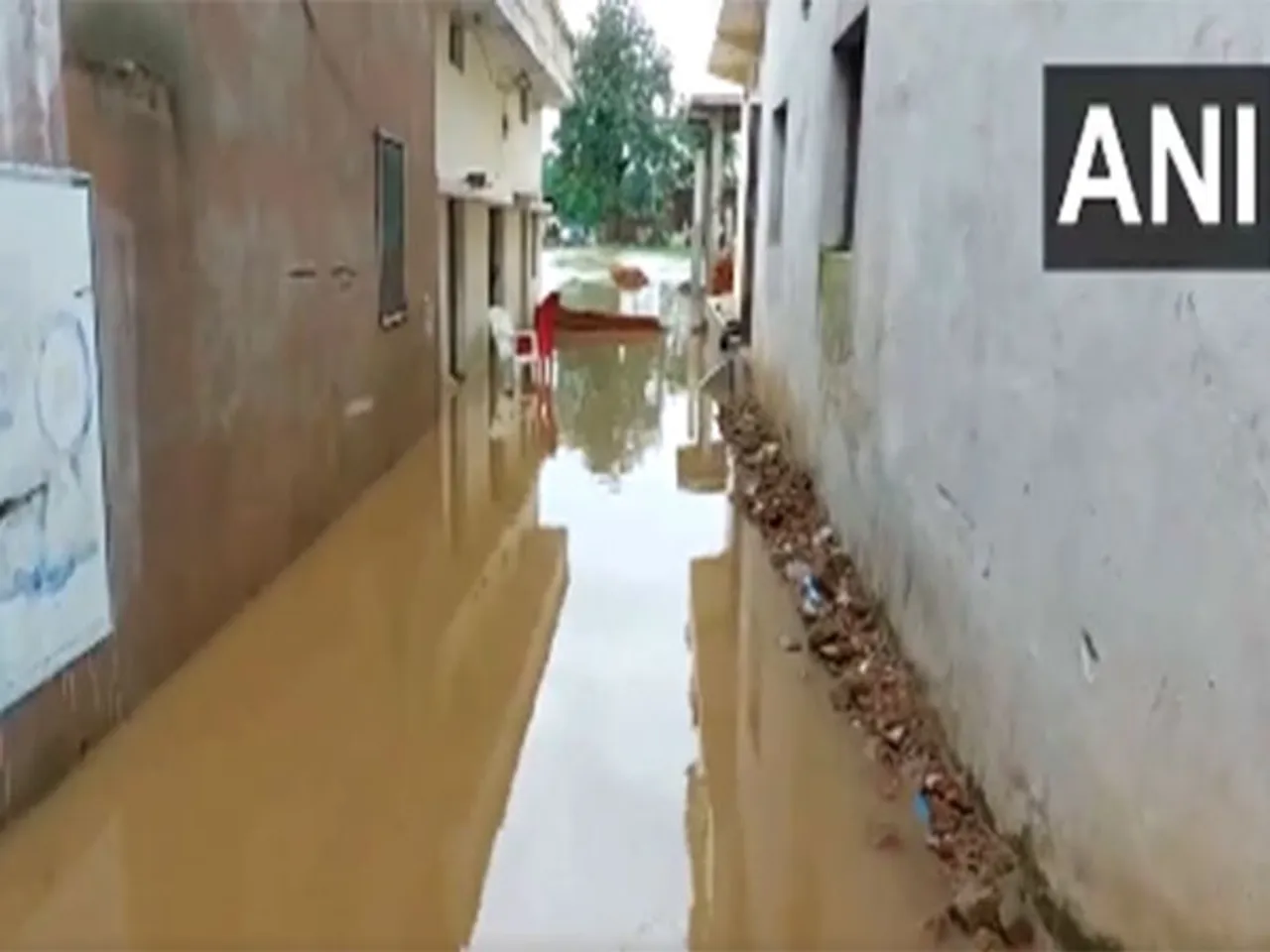 Heavy rainfall triggers waterlogging in parts of Chhatarpur (Photo/ANI)
