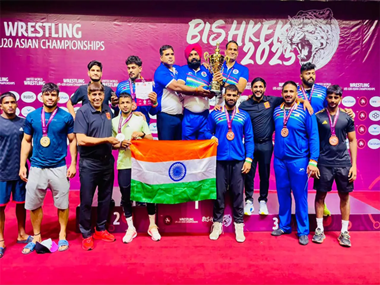 India wrestling contingent (Photo: WFI)